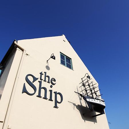The Ship Hotel Бранкастер Экстерьер фото
